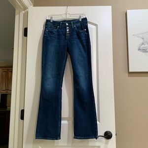 Excellent condition suki silvers.